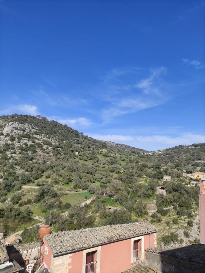 Casa Vacanze A Truatura Ragusa Exterior foto